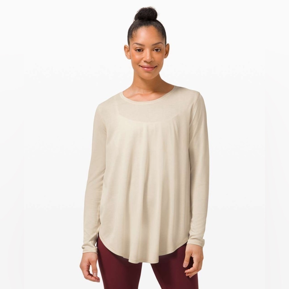 Lululemon | Women's Draped Longline Bum Covering Long Sleeve White Opal Size 6